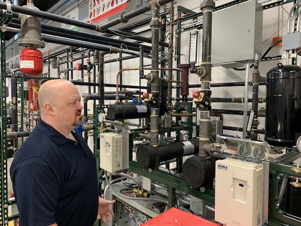 Bob Clark, College of DuPage (COD) Heating, Ventilation, Air Conditioning, and Refrigeration (HVACR) program chair, College of DuPage HVACR program, HVAC post-secondary education, hydronics, trade schools, trades