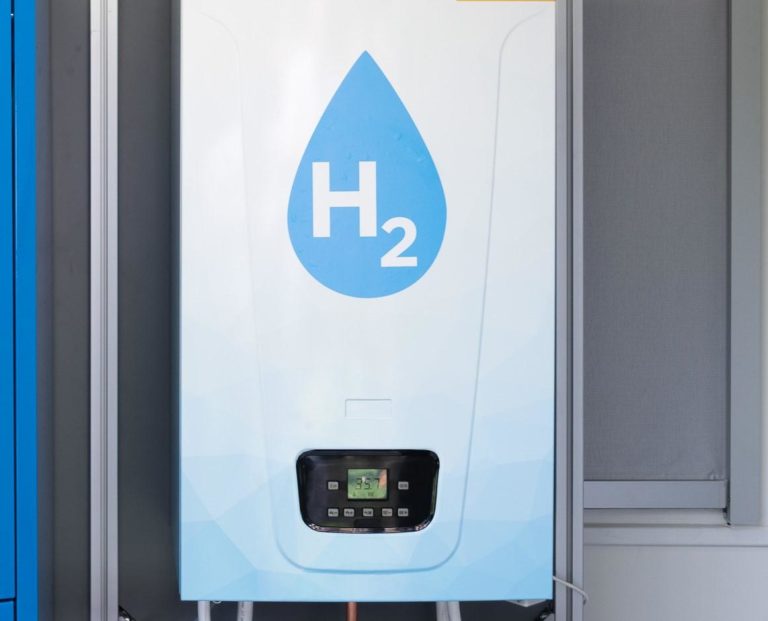World’s First Hydrogen Powered Boiler Installed - Mechanical Hub | News ...
