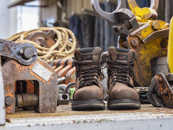 Danner Steel Yard Work Boots, work boots, work wear, contractors, plumbers, HVAC techs